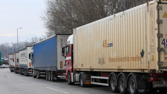 Έβρος: «Όπου και αν πάω ο Κηφισός με πληγώνει» 53 Νταλίκες περιμένουν