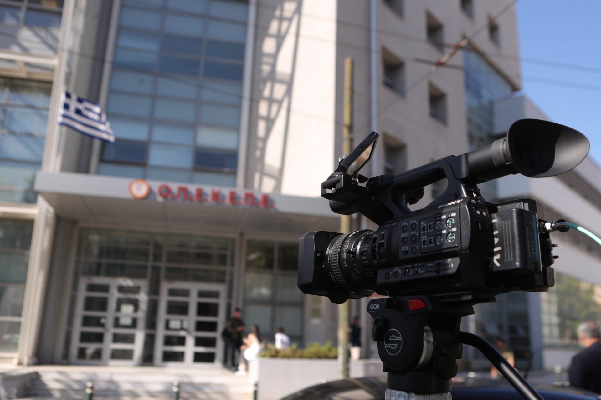 ΟΠΕΚΕΠΕ: Ο Νίκος Σαλάτας απειλεί με αγωγή τον Μακάριο Λαζαρίδη – «Ανακάλεσε ότι εμπόδισα το έργο της Κοβέσι»