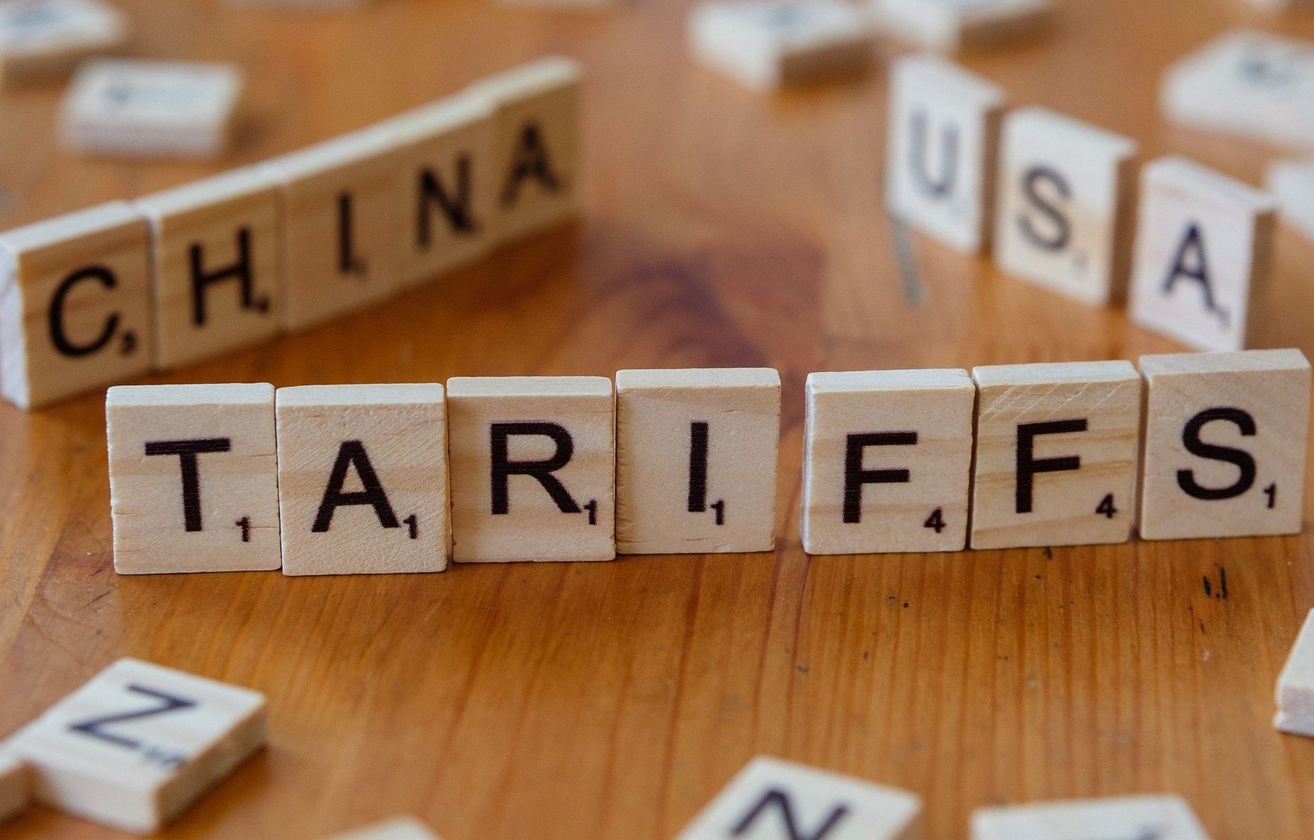 δασμοί, παιχνίδι, νομιμότητα