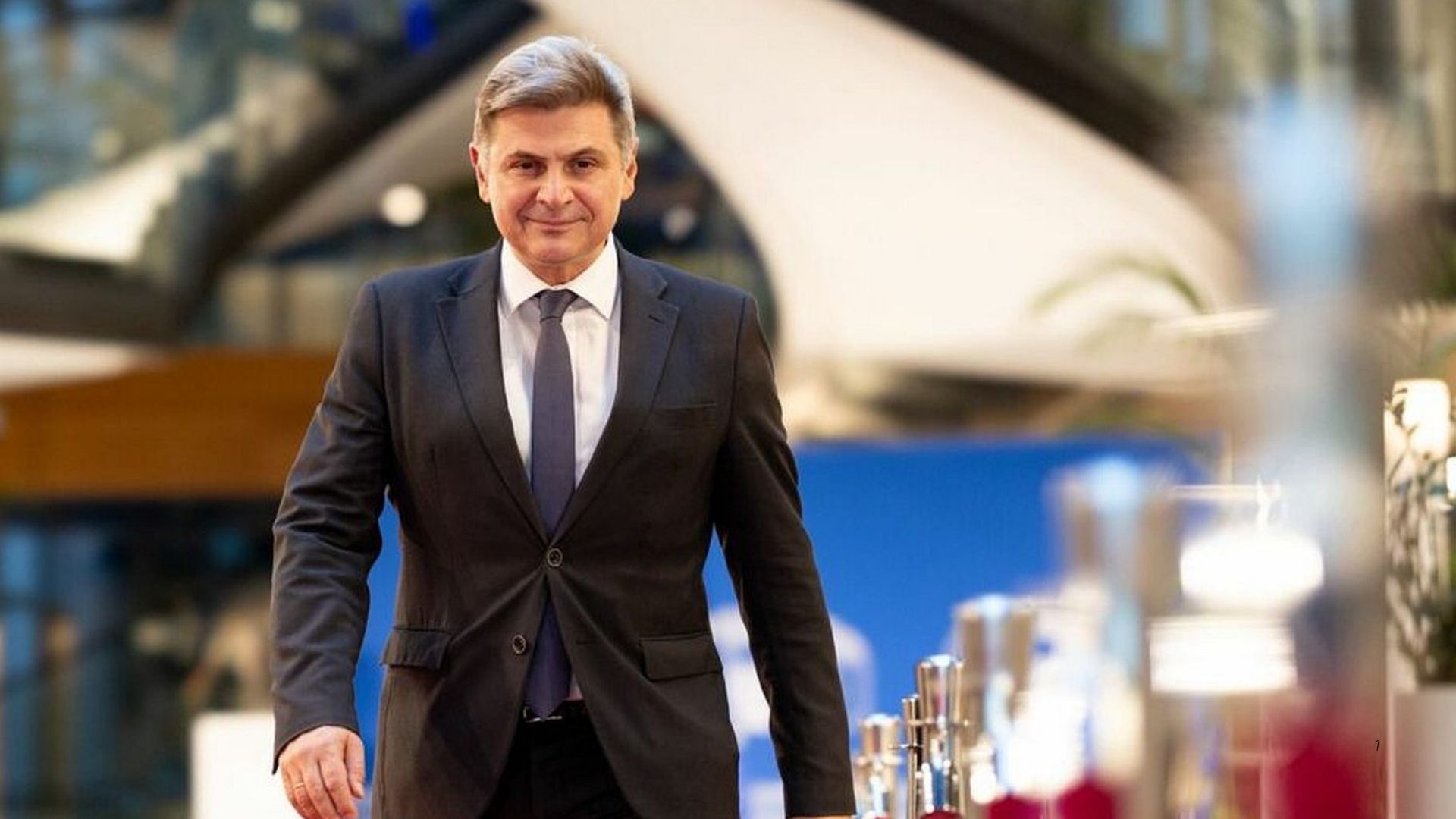 «Καταπέλτης» ο Νικόλας Φαραντούρης – Η Ελλάδα χάνει τον έλεγχο στη Μεσόγειο;