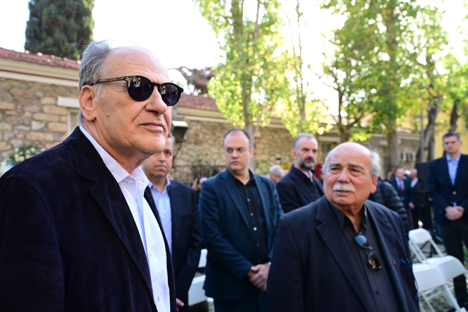 Φλαμπουράρης