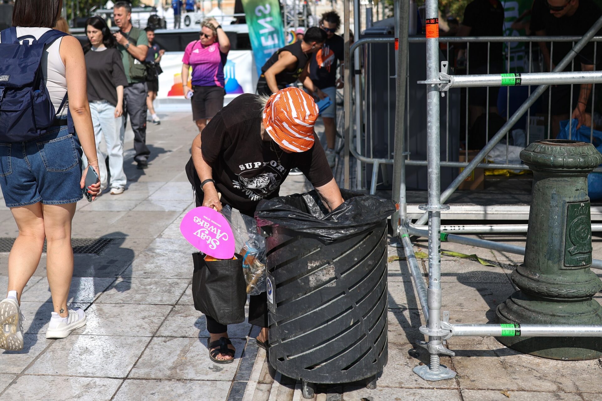Πέμπτη φτωχότερη χώρα η Ελλάδα στην ΕΕ – Ένας στους δέκα πολίτες ζει στο όριο της φτώχειας