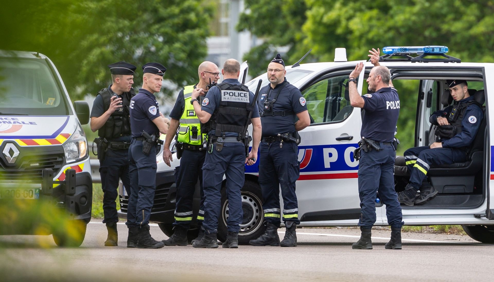Τρoμοκρατική επίθεση στην Γαλλία: Οδηγός έριξε όχημα σε πλήθος φωνάζοντας «Αλάχου Άκμπαρ»