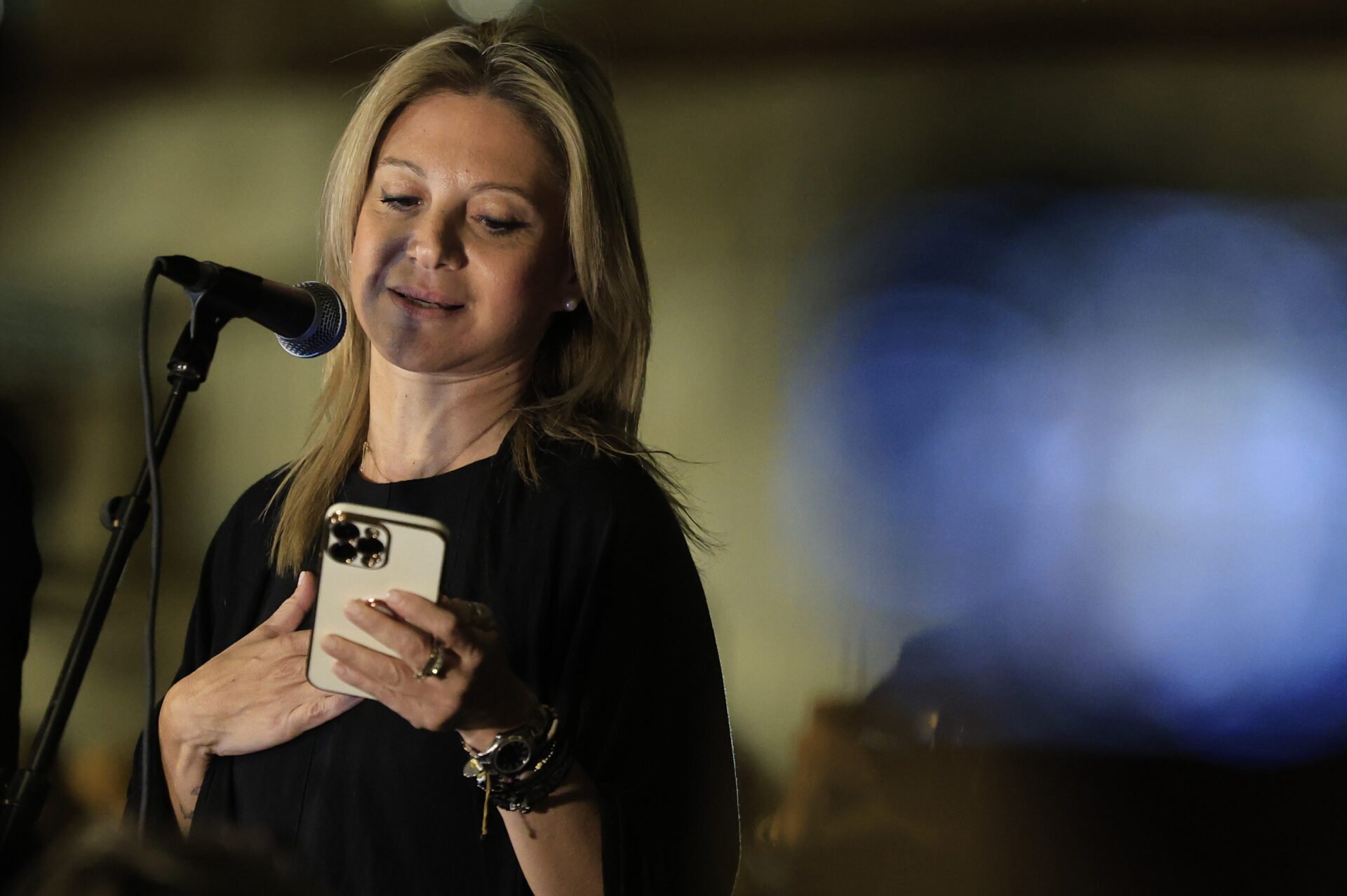 Καρυστιανού: Πληθαίνουν τα σενάρια για νέο κόμμα – Το «Κ» που έγινε viral και το λογότυπο που διέρρευσε