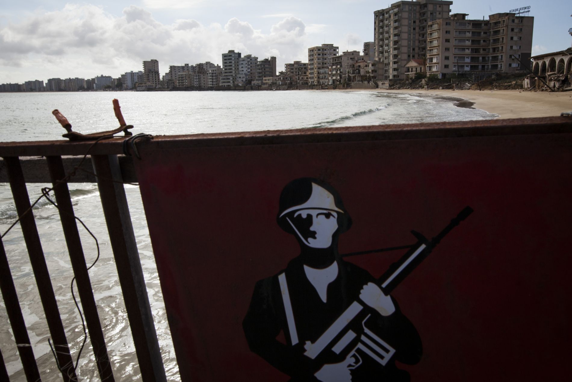 Κατεχόμενα, 15 Νοεμβρίου