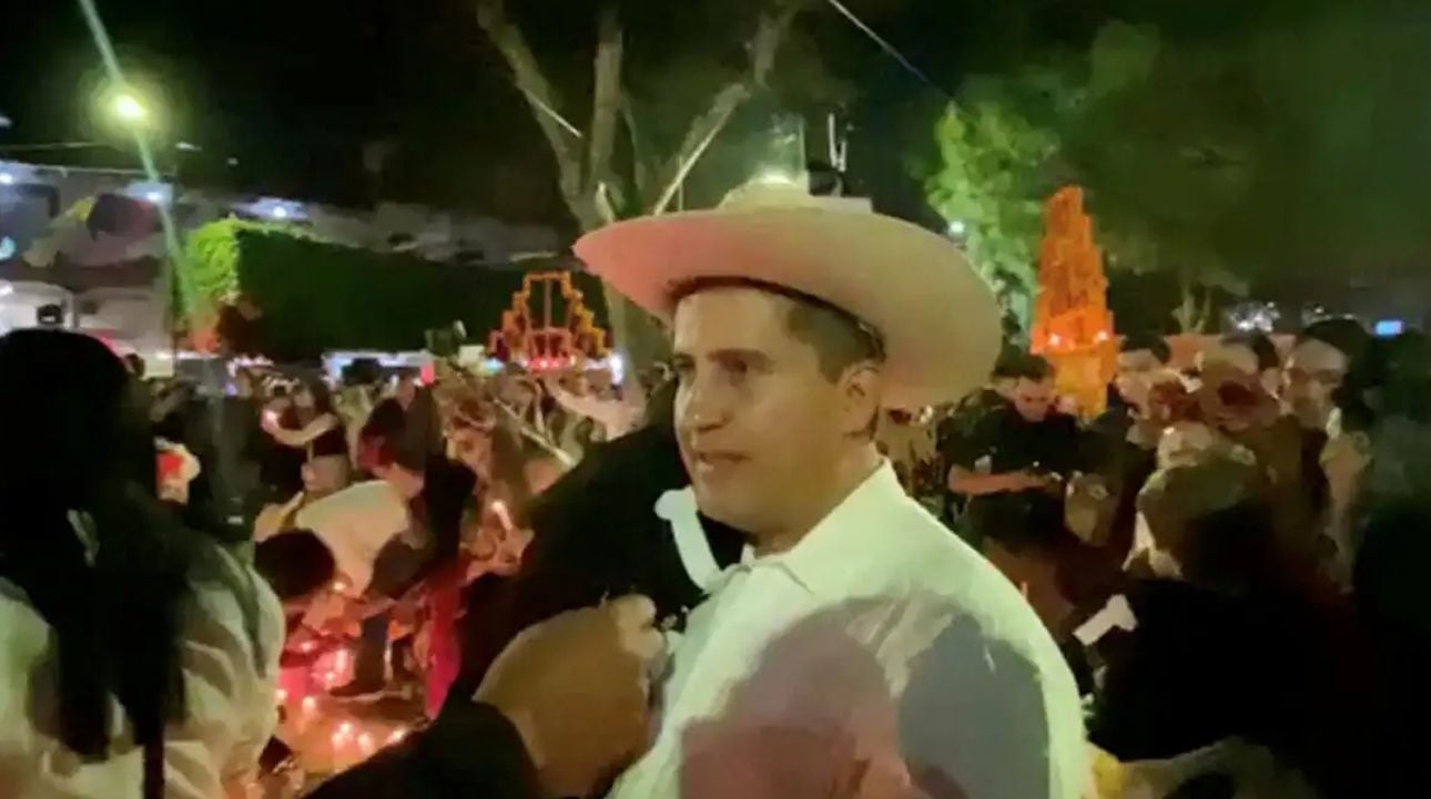 Ήρωας δήμαρχος στο Μεξικό δολοφονείται από τα καρτέλ σε ζωντανή μετάδοση