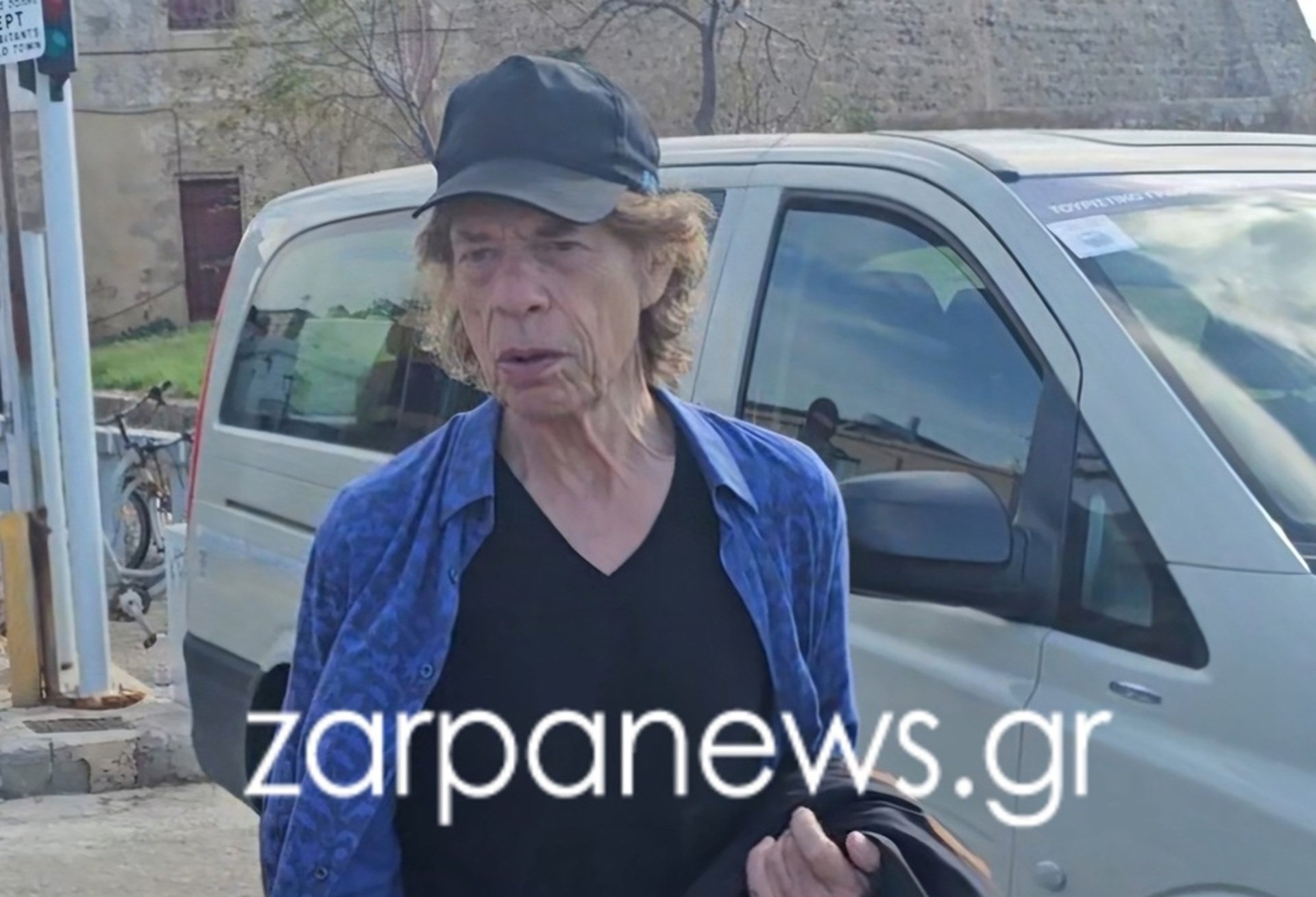 Μικ Τζάγκερ: Ο θρύλος της ροκ εξερευνά την Κρήτη – Το σχόλιο για τα Γλυπτά που Παρθενώνα