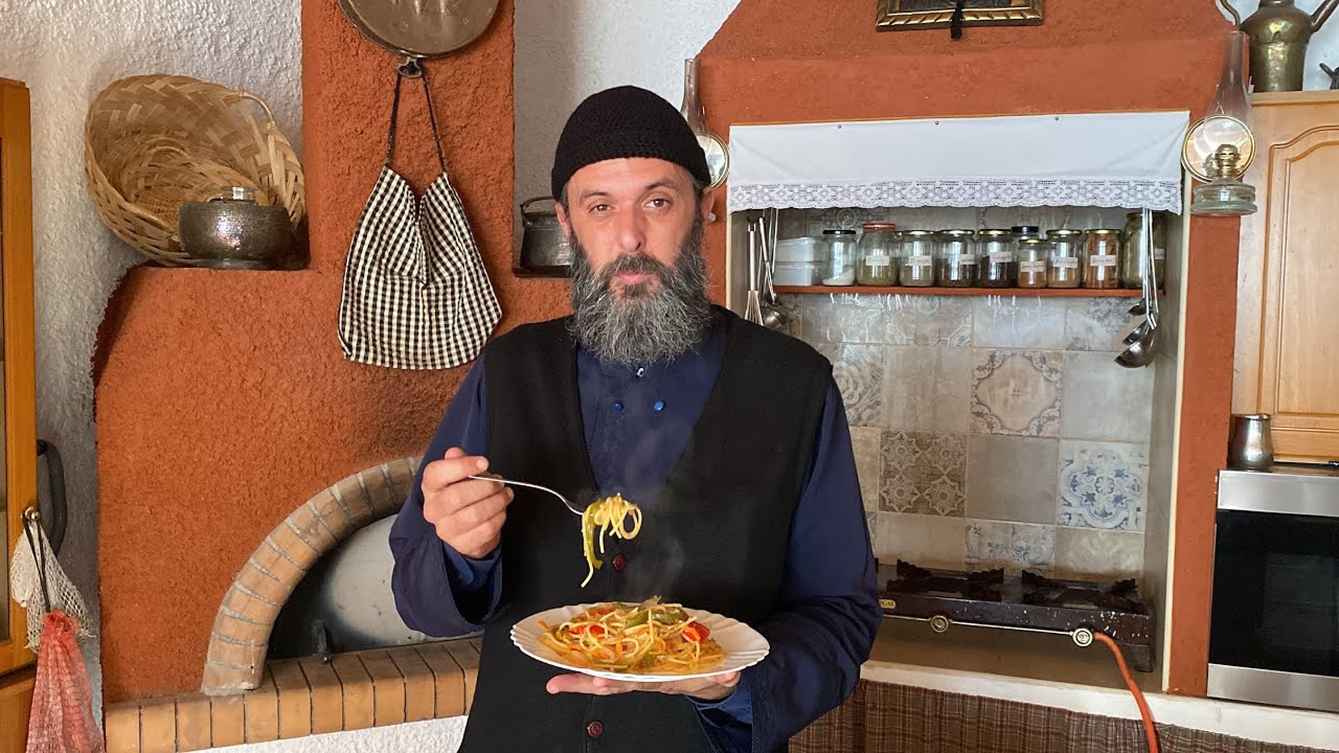 Στης φυλακής τα σίδερα ο... Παρθένιος για διακίνηση ναρκωτικών και μεταναστών