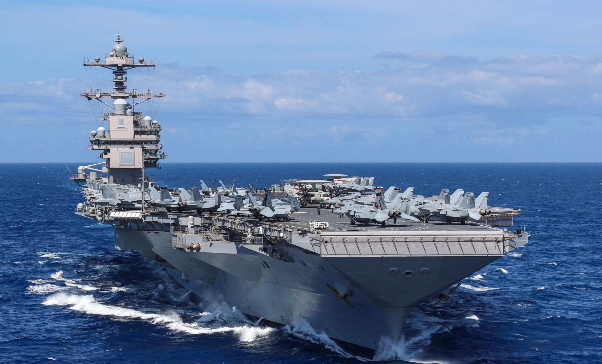 Το USS Ford φτάνει στην Καραϊβική: Ανεβαίνει η ένταση ΗΠΑ-Βενεζουέλας