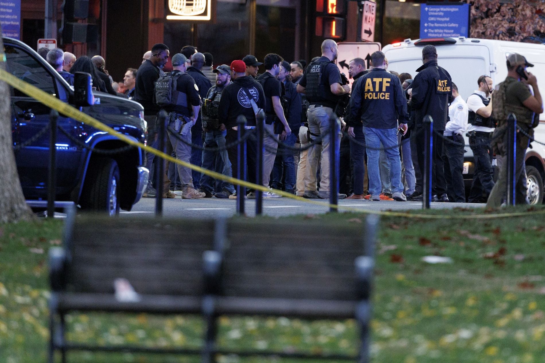 Ουάσινγκτον: Ενέδρα στους 2 Εθνοφρουρoύς που πυροβόλησε είχε στήσει ο γενειοφόρος δράστης