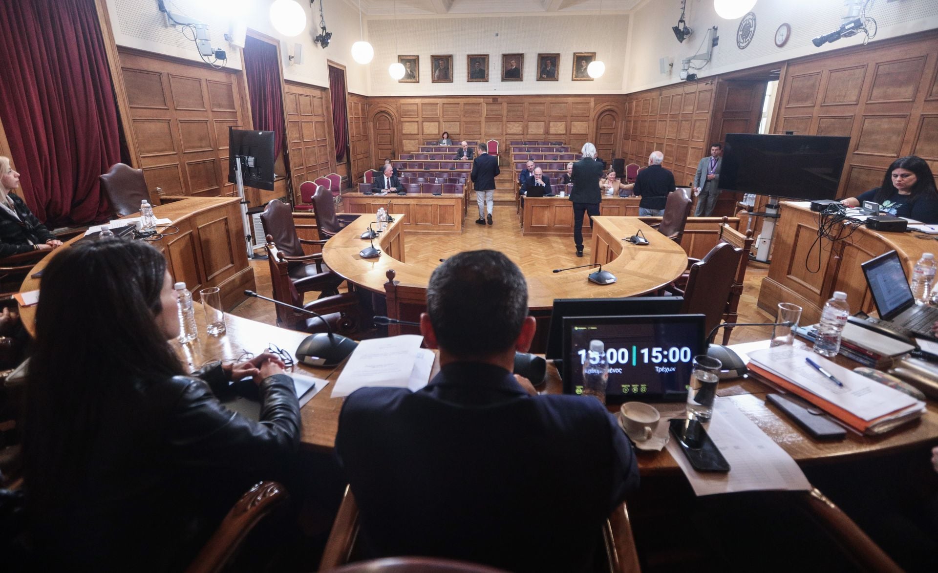 Παρακολουθήστε live την κατάθεση «Φραπέ»