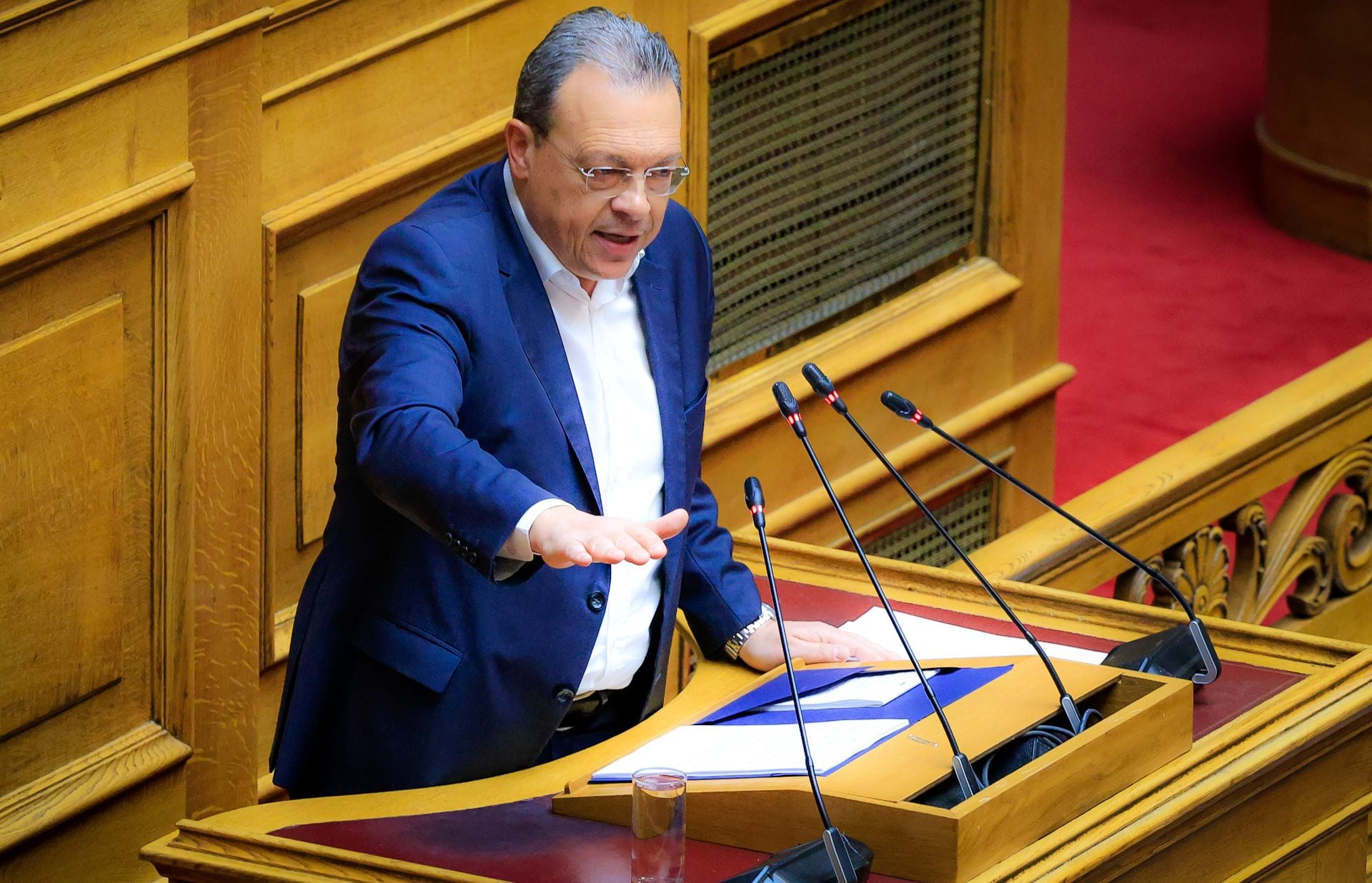 Εξεταστική για ΕΛΤΑ ζητά ο Φάμελλος: «Νέο σκάνδαλο ΝΔ, χάριν των ιδιωτικών courier»