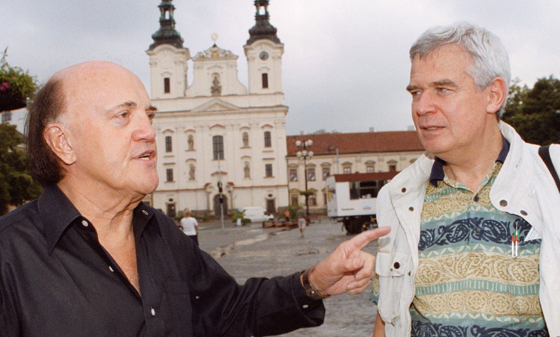 Ο βραβευμένος με Πούλιτζερ δημοσιογράφος Πίτερ Αρνέτ άφησε την τελευταία του πνοή