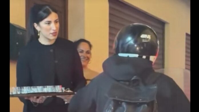 Στο Ρέθυμνο κερνάνε ρακή