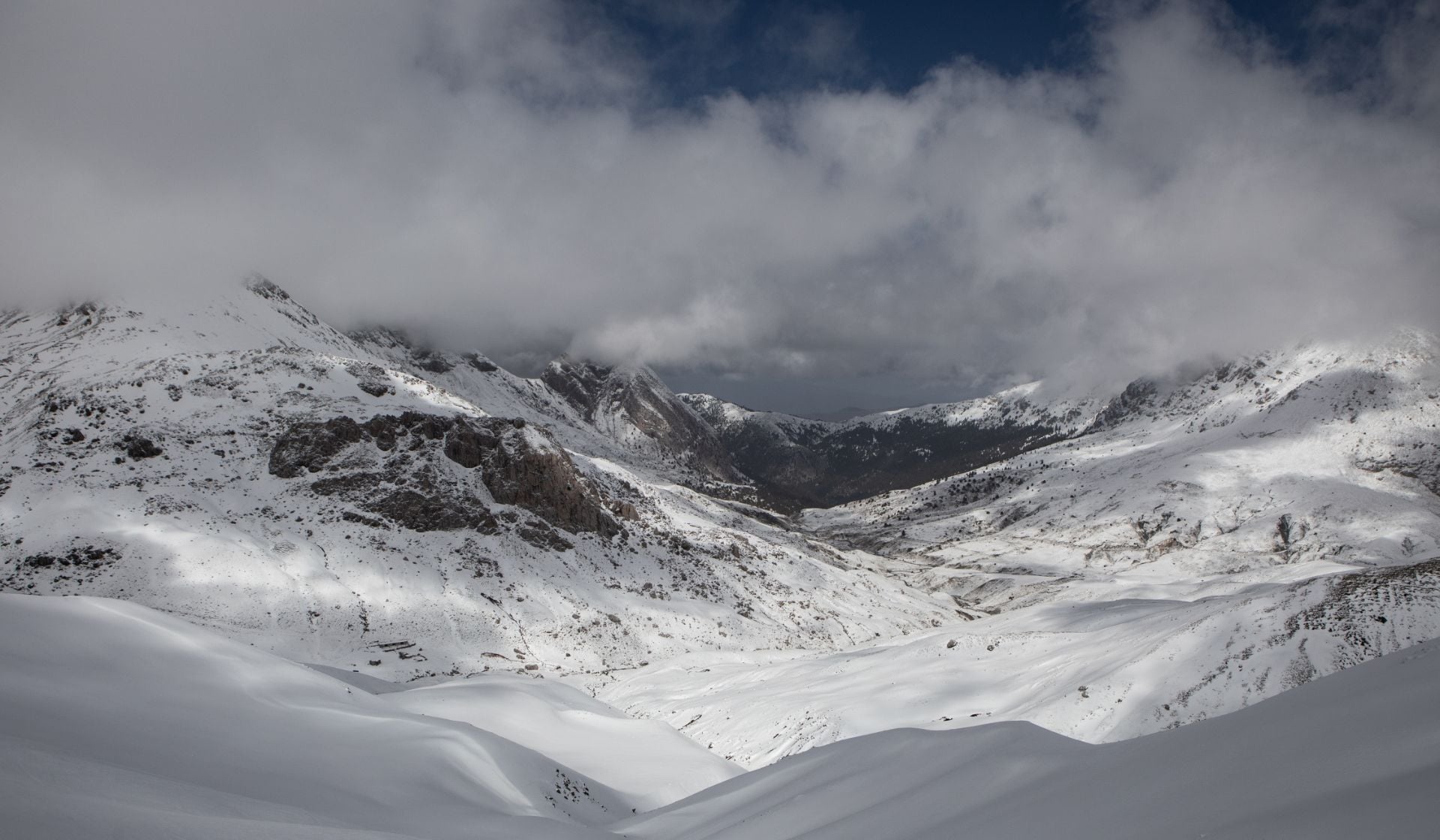Βαρδούσια: Ο Γιώργος, η παρέα των ορειβατών και η μοιραία πεζοπορία