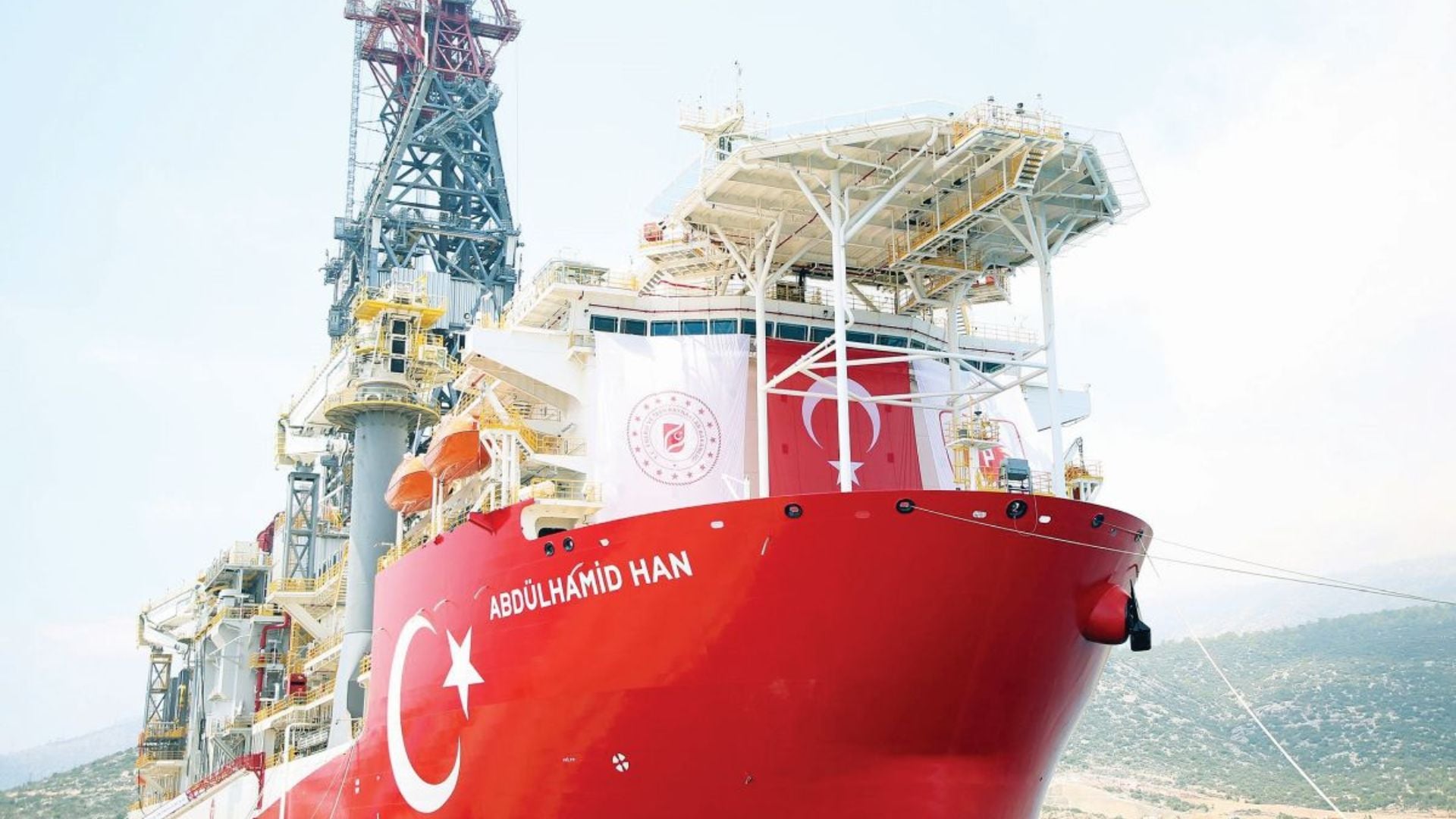 Τουρκία: Νέο γεωτρύπανο στην Αν. Μεσόγειο – «Απόβαση στη Γαλάζια Πατρίδα»