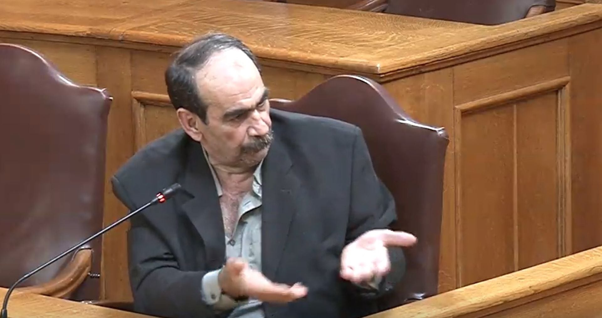 Λεβεντιά ο Φραπές!