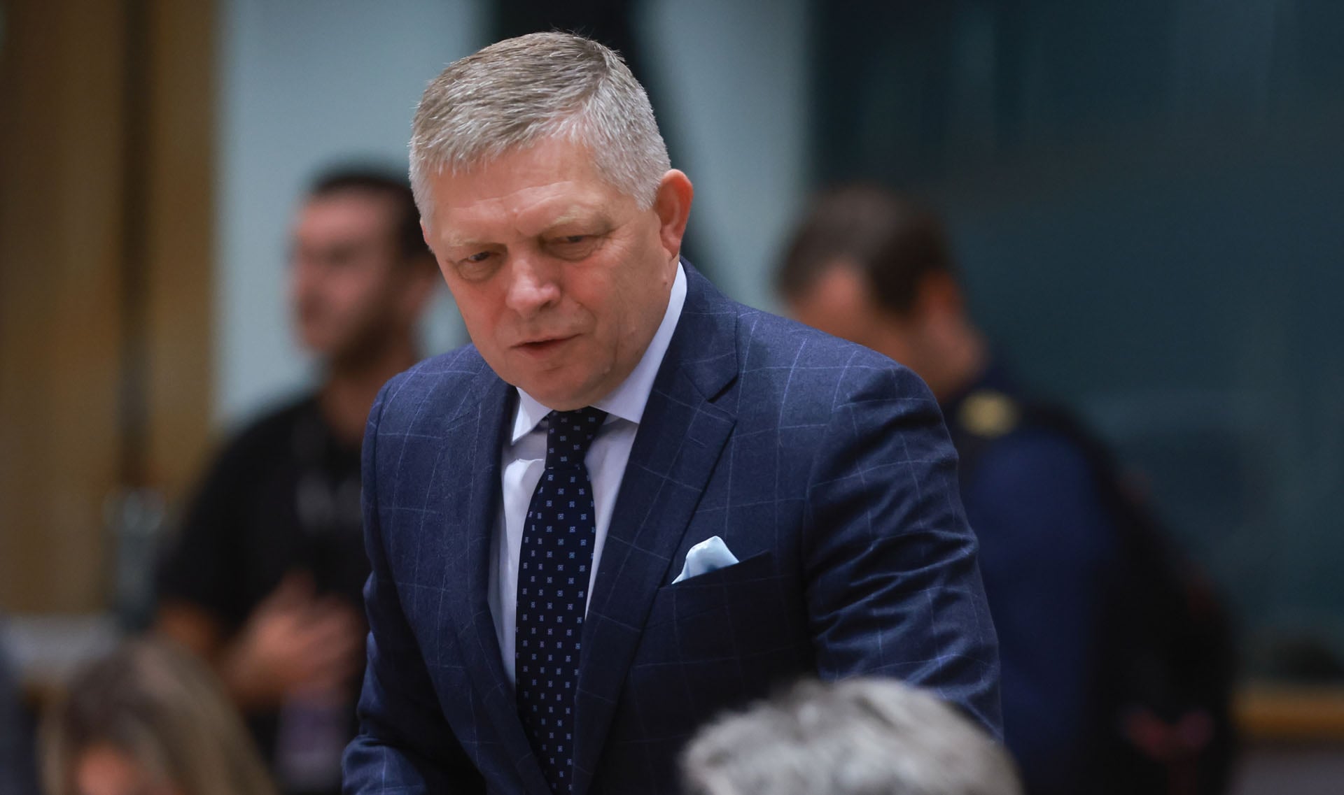 «Δεν εγκρίνω τίποτε»: Μήνυμα Φίτσο στην ΕΕ για τη χρηματοδότηση της Ουκρανίας