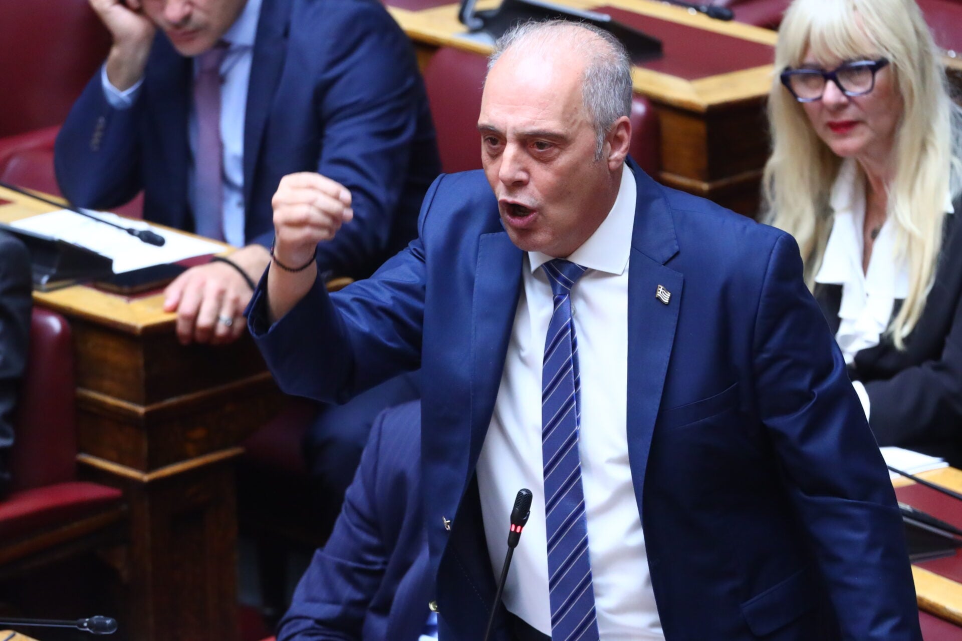 Βελόπουλος: Στο Μαξίμου έχουν μαζευτεί όλοι οι…