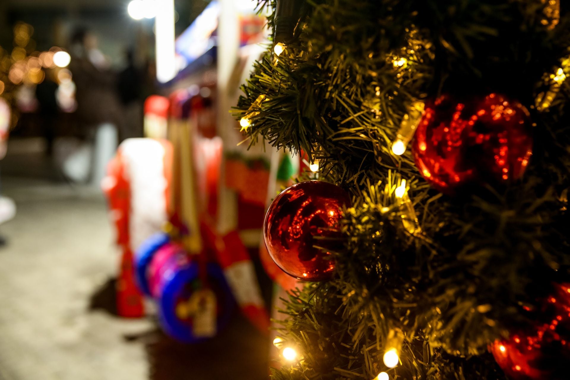 Δώρο Χριστουγέννων: Έρχεται δύο μέρες νωρίτερα – Πώς υπολογίζεται, ποιοι το δικαιούνται