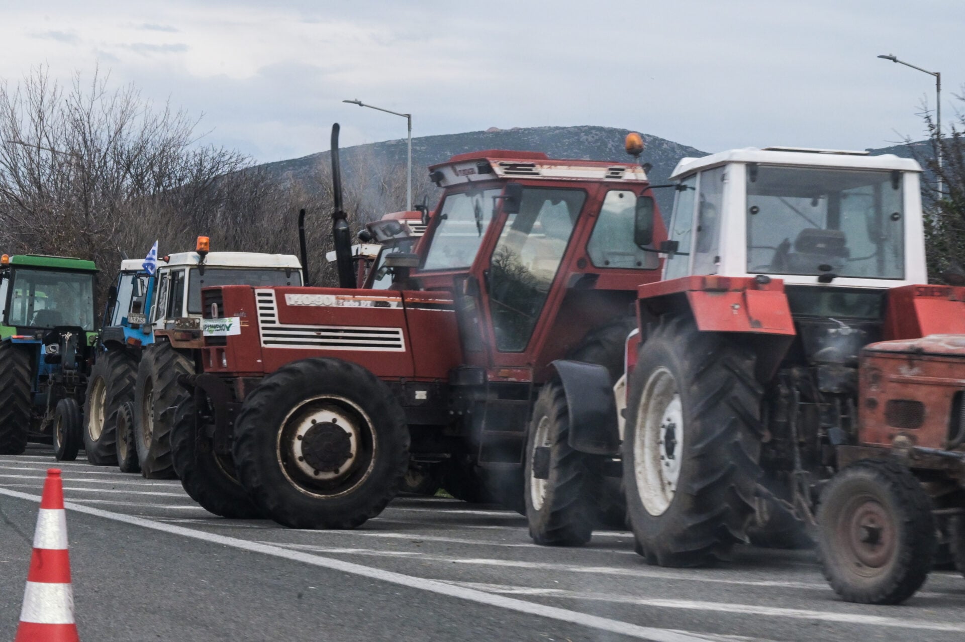Πρώτες αντιδράσεις αγροτών: Σύγκρουση με την κυβέρνηση – Αύριο και μεθαύριο κανονικά το μπλακ άουτ