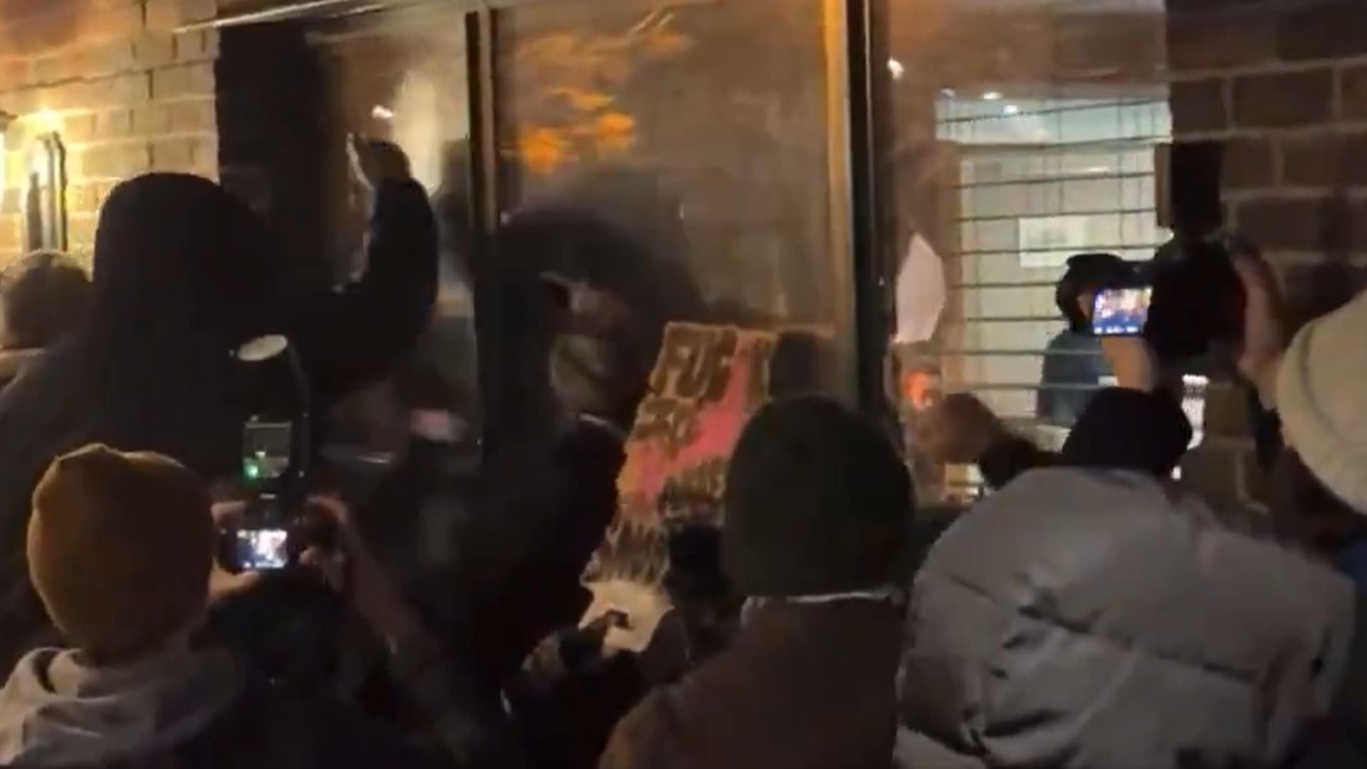 Μινεάπολη: Επεισόδια σε ξενοδοχείο όπου διαμένουν πράκτορες της ICE