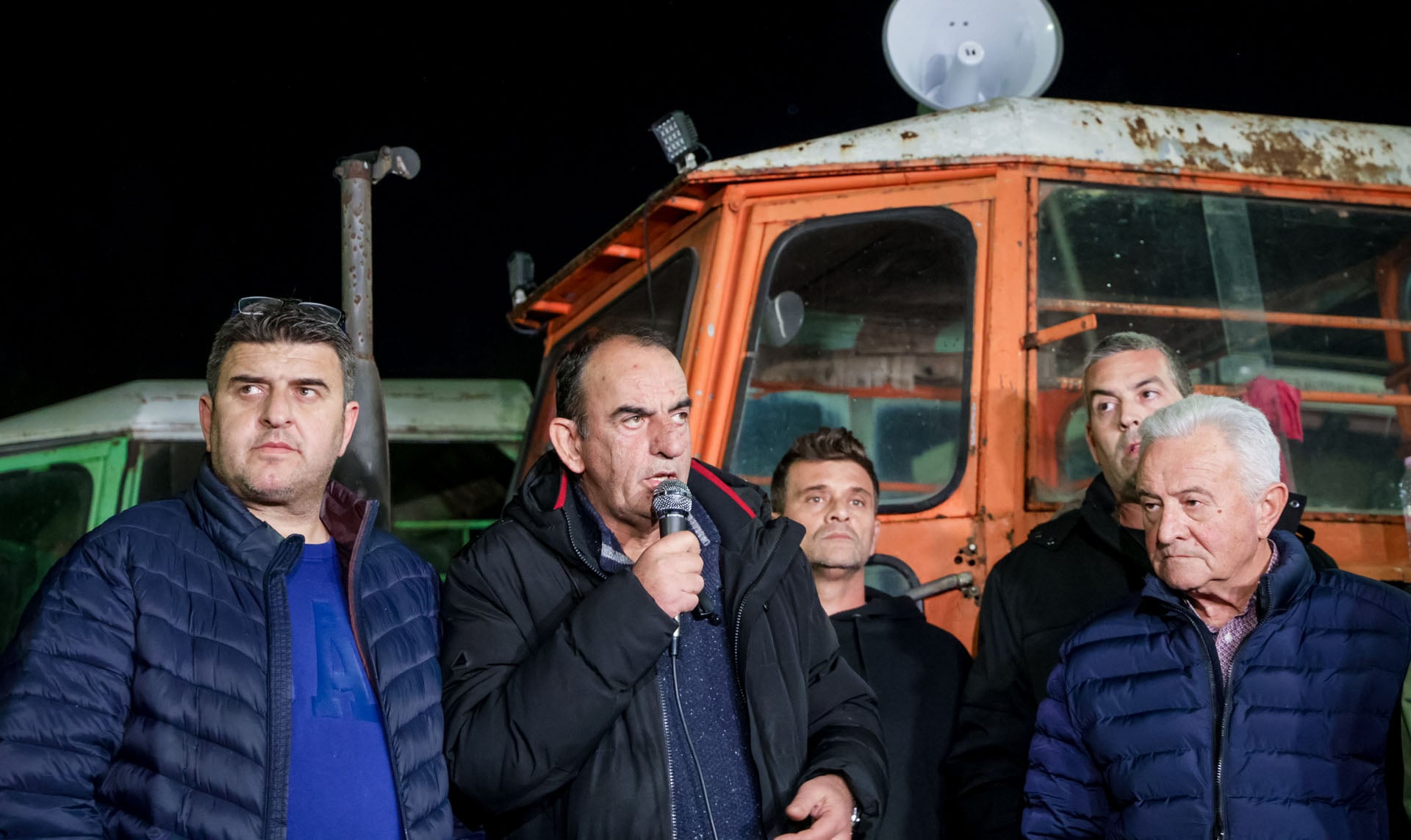 Απάντησαν οι αγρότες στα μέτρα της κυβέρνησης: Κλείνουν τα Τέμπη