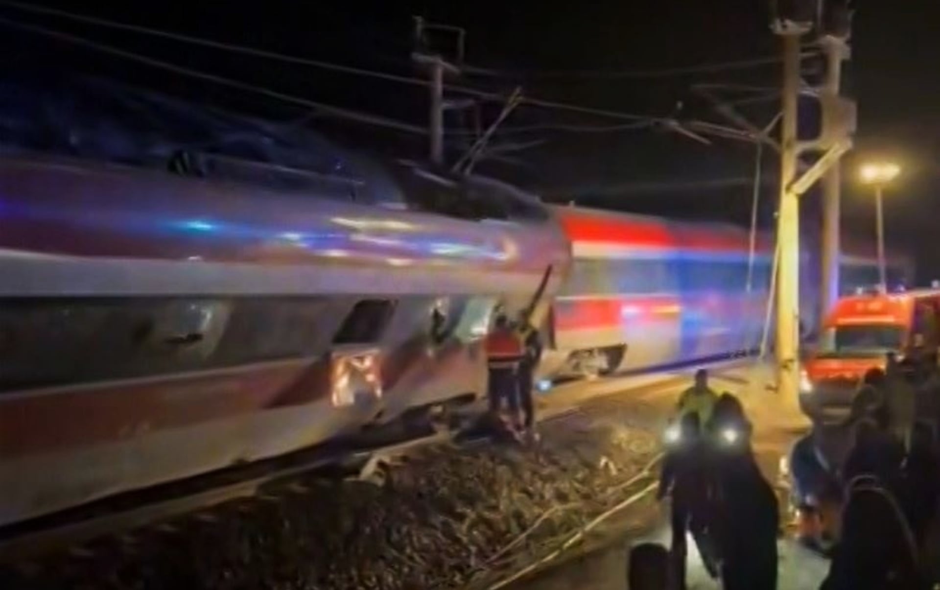 Ισπανία: Νεκροί και δεκάδες τραυματίες σε σύγκρουση τρένων στην Κόρδοβα