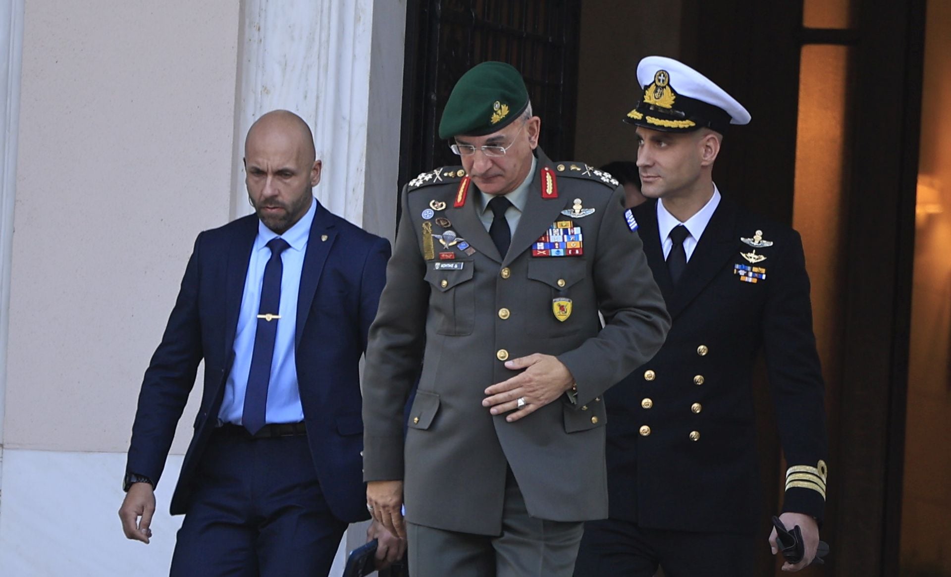 ΚΥΣΕΑ: Παράταση θητείας σε στρατιωτική ηγεσία, ΕΛΑΣ και Πυροσβεστική