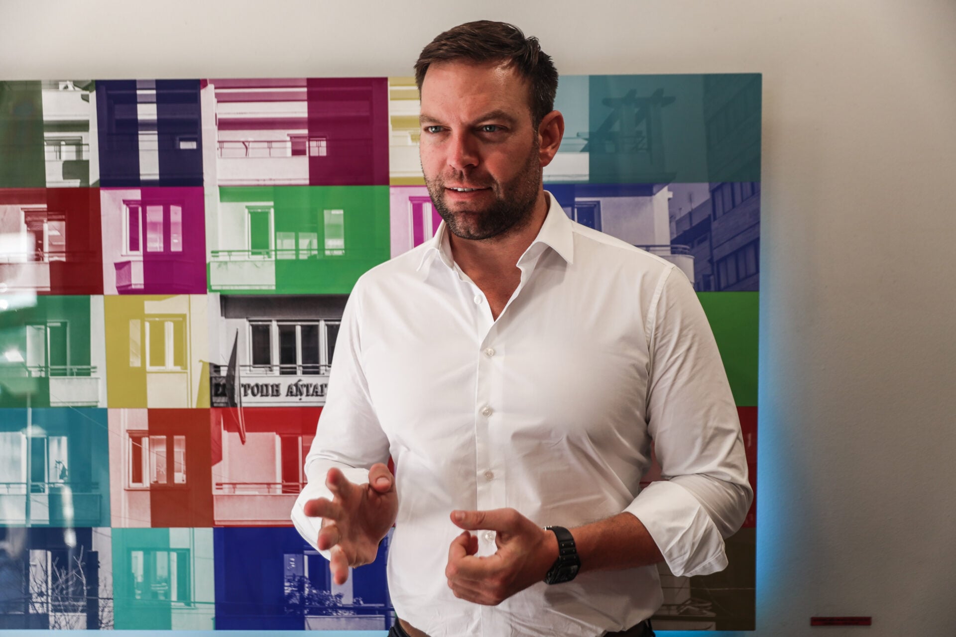 Κασσελάκης: Έχασα την ηγεσία του ΣΥΡΙΖΑ σε ένα μπουζουκτσίδικο με μπράβους