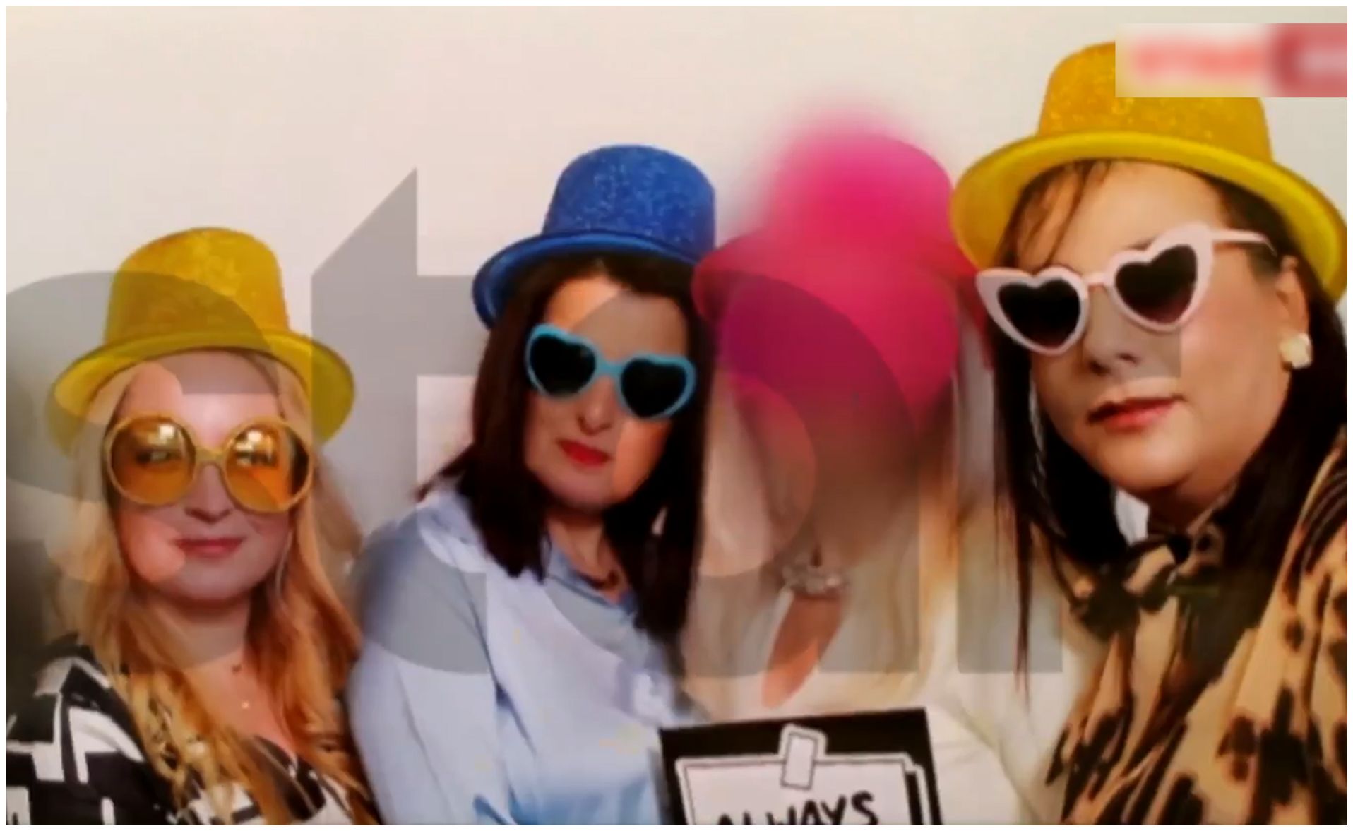 Βιολάντα, φωτογραφία, νεκρές, εργαζόμενες