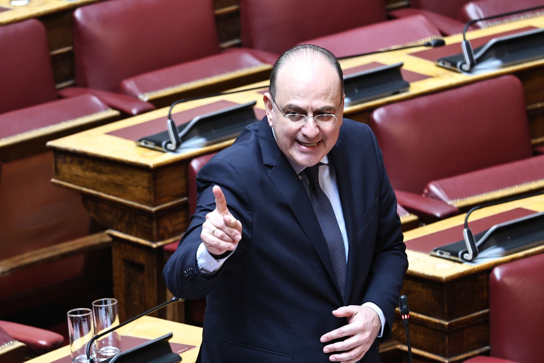 Βουλή, Λαζαρίδης