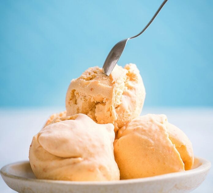 Καναδάς: Ενθουσιασμός στο διαδίκτυο για μητέρα φτιάχνει παγωτό στους -15°C Παγωτό