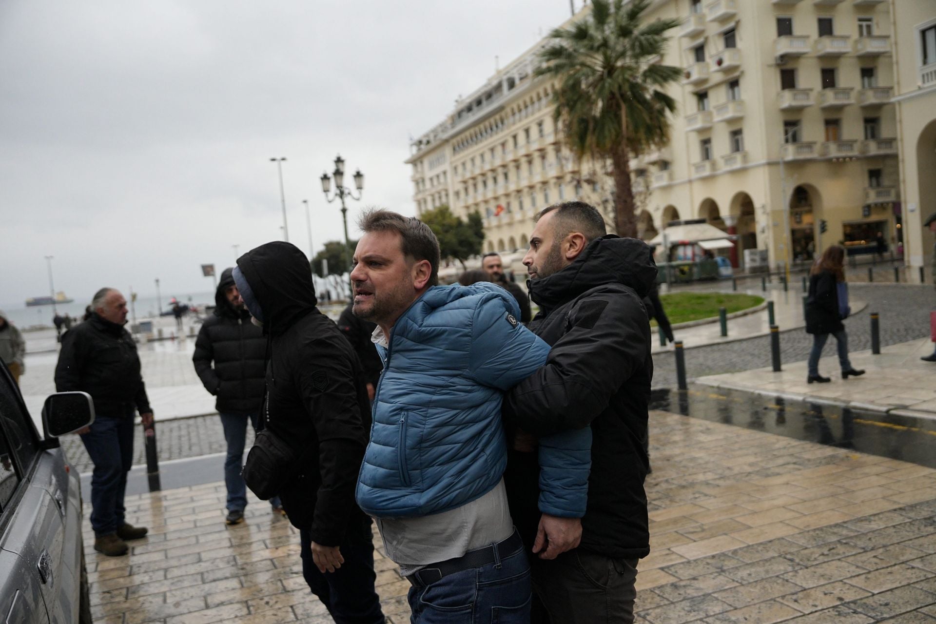 Αλέξης Τσίπρας - βιβλίο - Θεσσαλονίκη - συλλήψεις