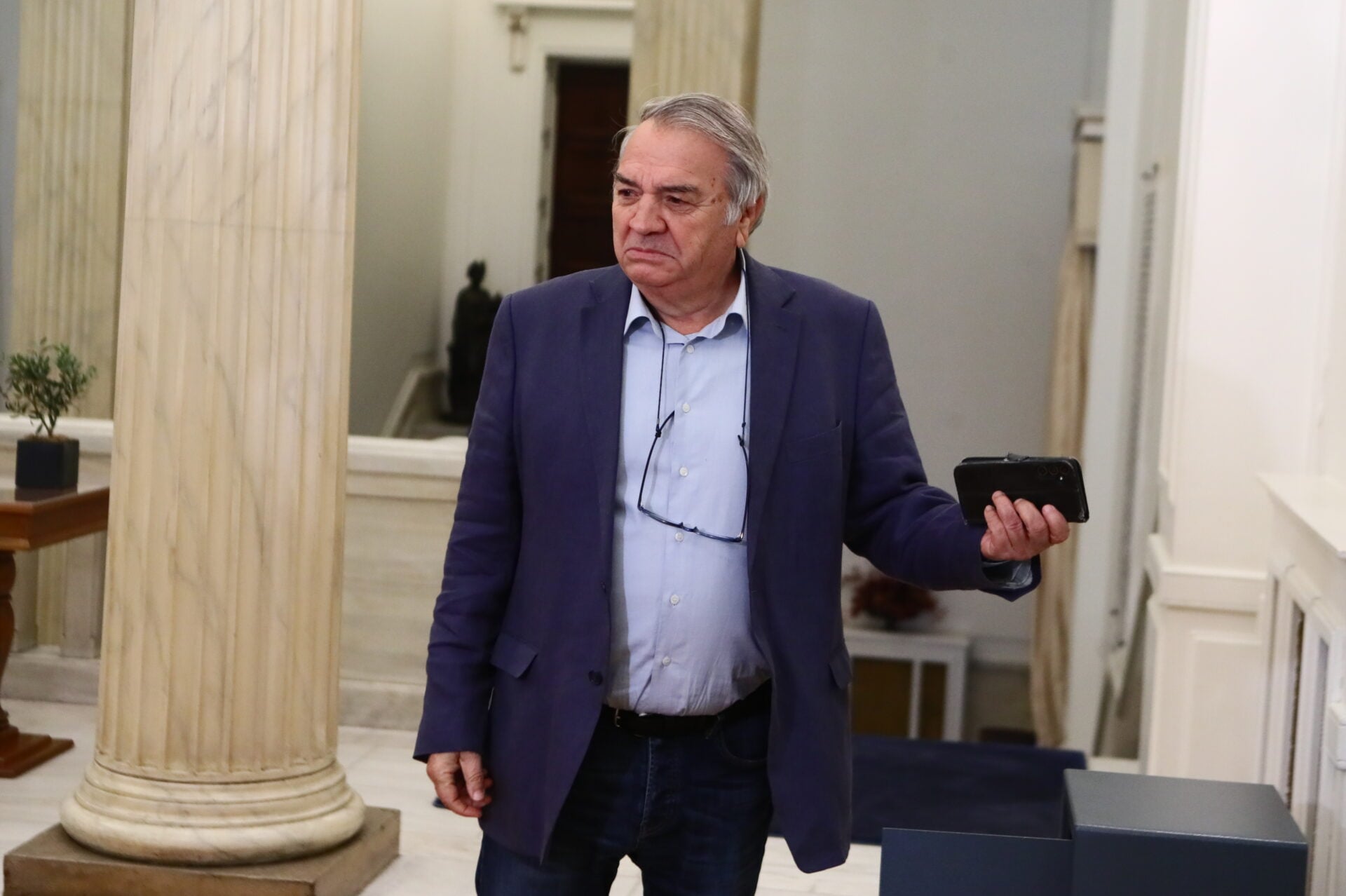 Νέα Αριστερά: Σε αποσύνθεση – Αποχώρησαν Μπίστης και 9 στελέχη