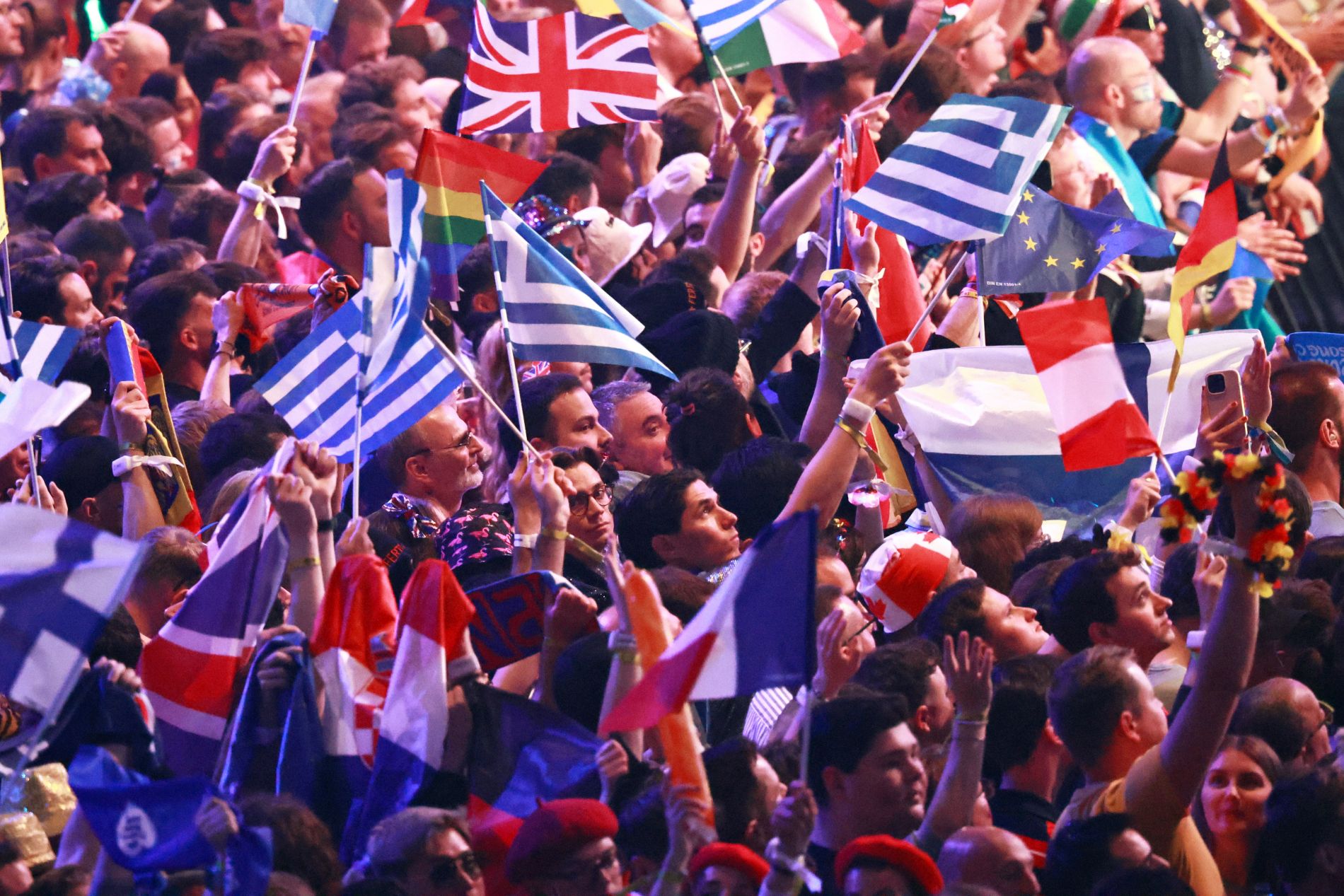 Τελικός Eurovision, κόσμος