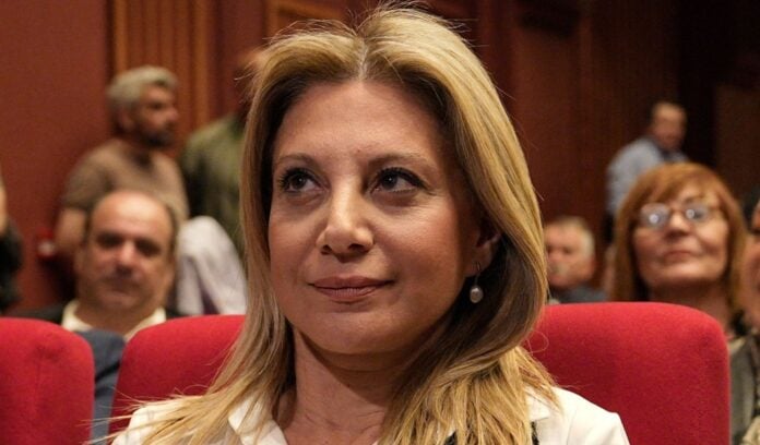 Μαρία Καρυστιανού