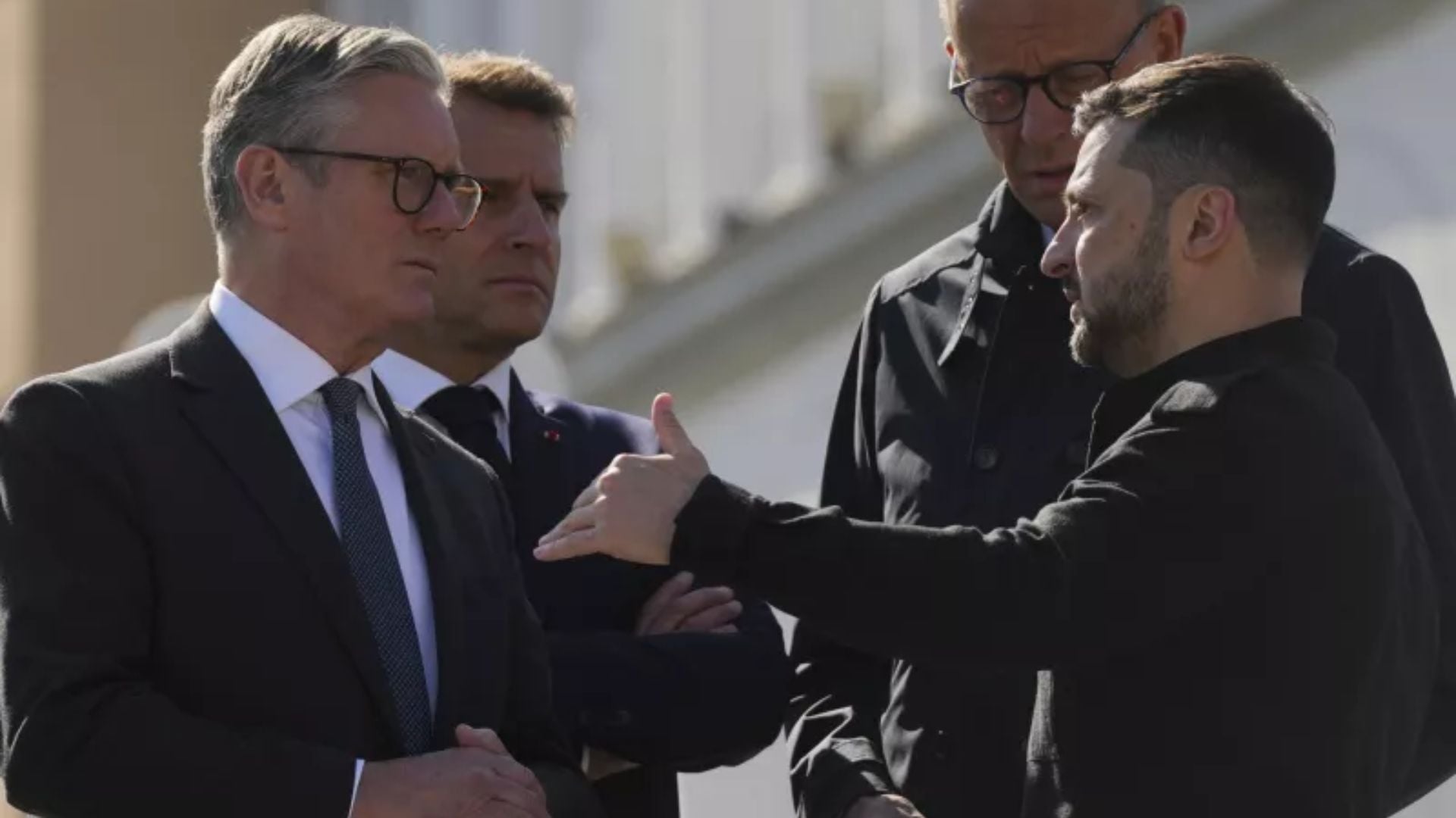 Αλλαγή ισορροπιών: Γερμανία, Γαλλία και Βρετανία προτείνουν διαπραγματεύσεις με Πούτιν