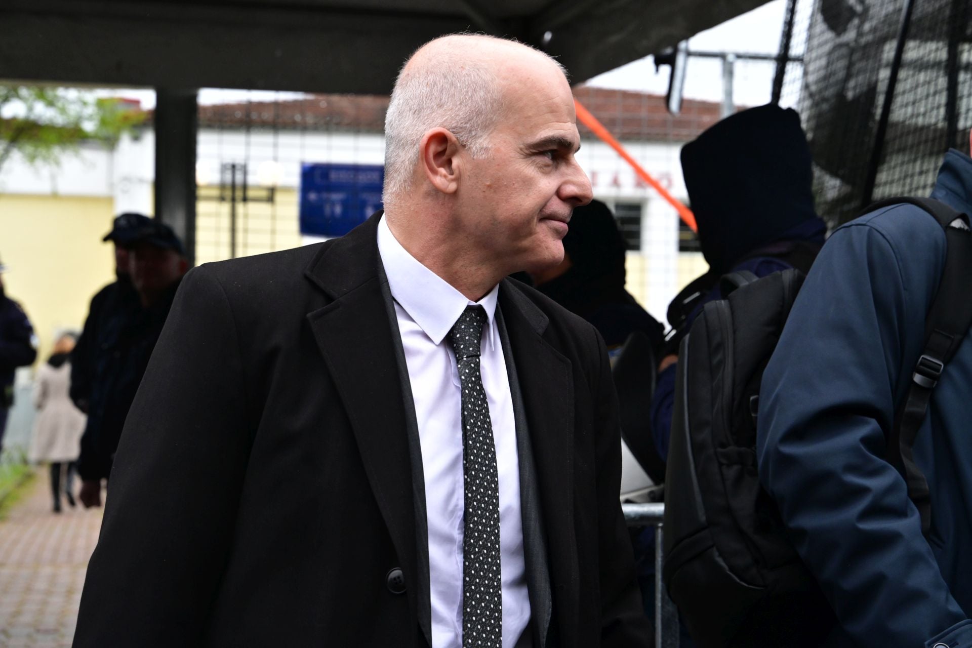 Ψαρόπουλος για Τέμπη: «Άρρηκτα συνδεδεμένη η παράνομη μετάταξη του σταθμάρχη με τον θάνατο των ανθρώπων μας»