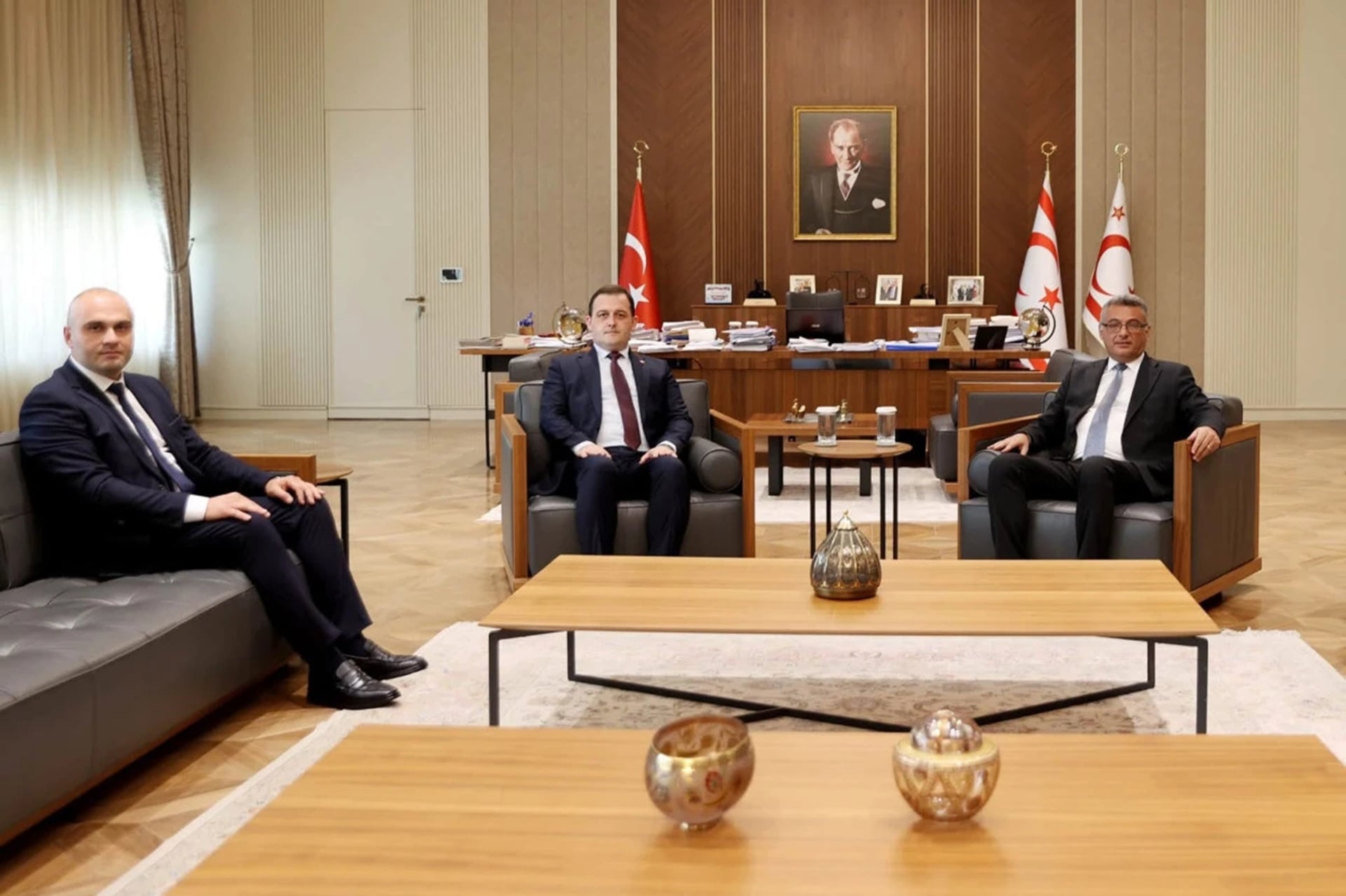 Πρόκληση στα Κατεχόμενα: Κόμμα των Σκοπίων «γιορτάζει» την επέτειο της τουρκικής εισβολής