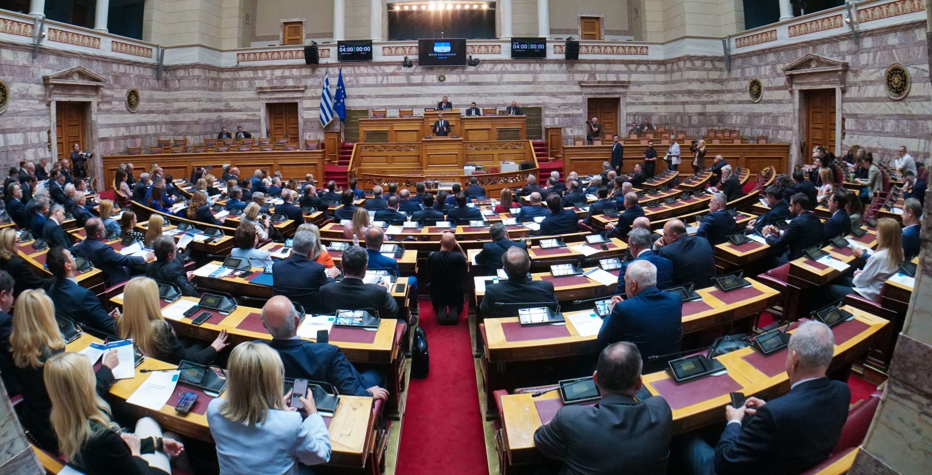Άρχισαν ξανά τα όργανα στη ΝΔ: Ερώτηση 15 βουλευτών χωρίς την έγκριση της ΚΟ